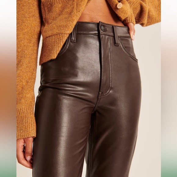 Abercrombie & Fitch The 90s Straight ultra high rise Vegan Leather Pants 27/4L - Picture 4 of 14